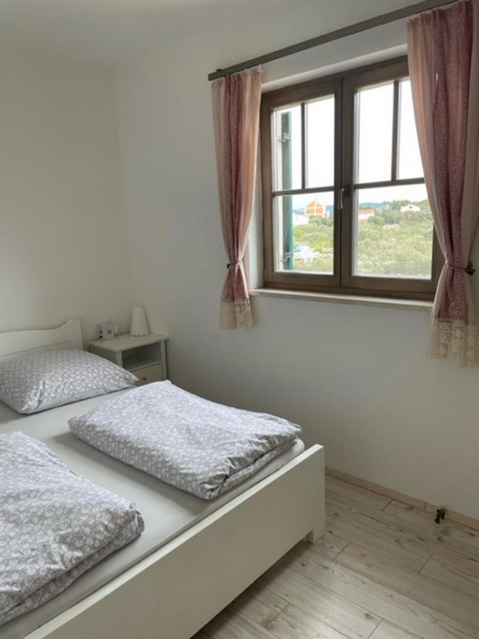 Apartments Villa Kameja Donji Okrug  Exteriör bild